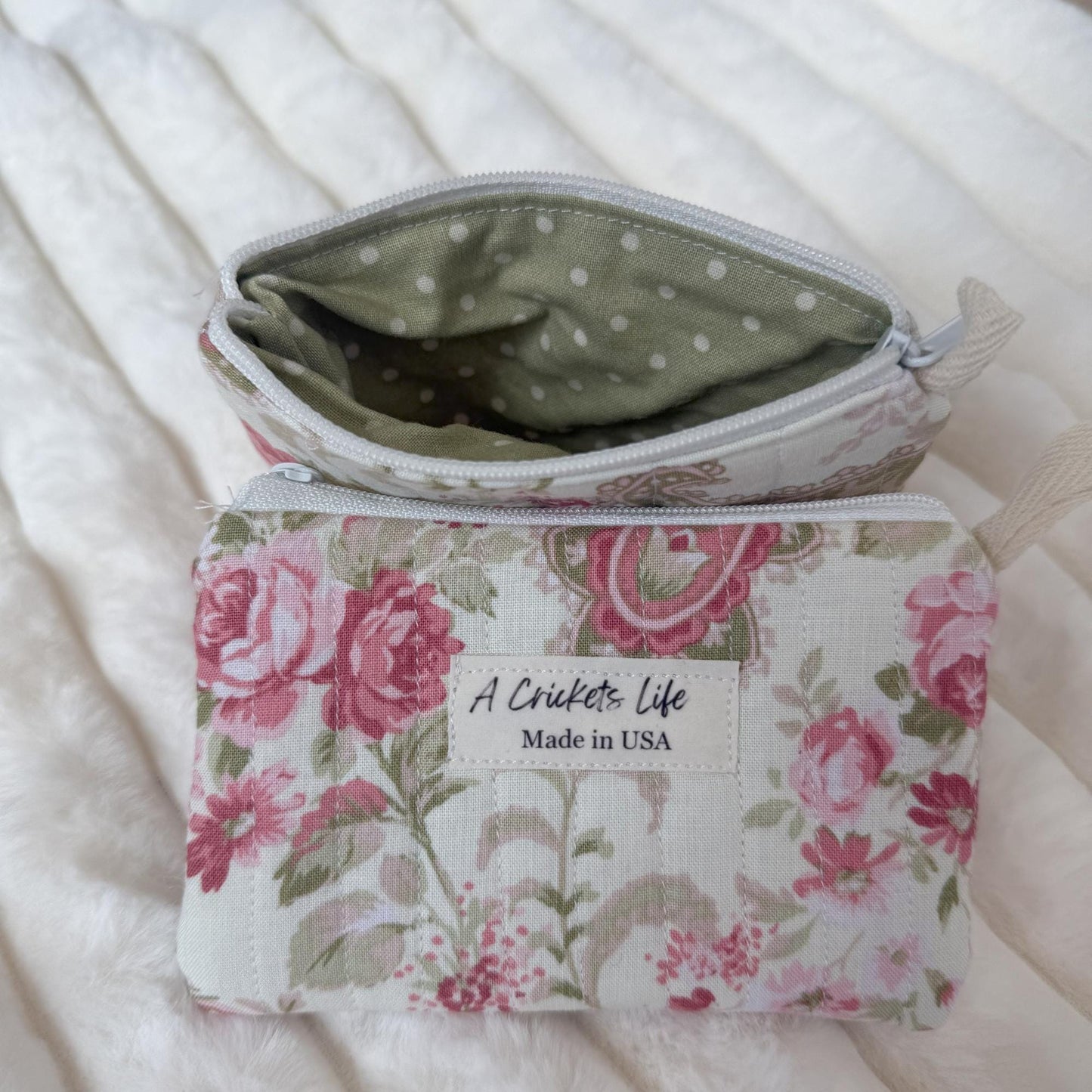 Handmade Quilted Keychain Wallet, Floral Zipper Coin Purse