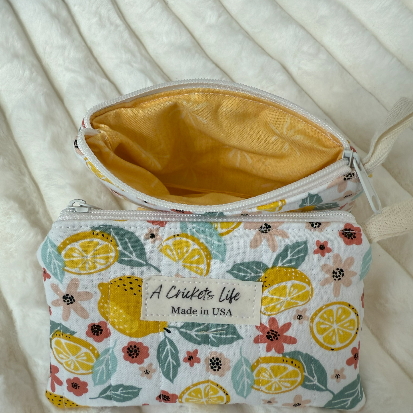 Blue Flowers - Blue check Inside