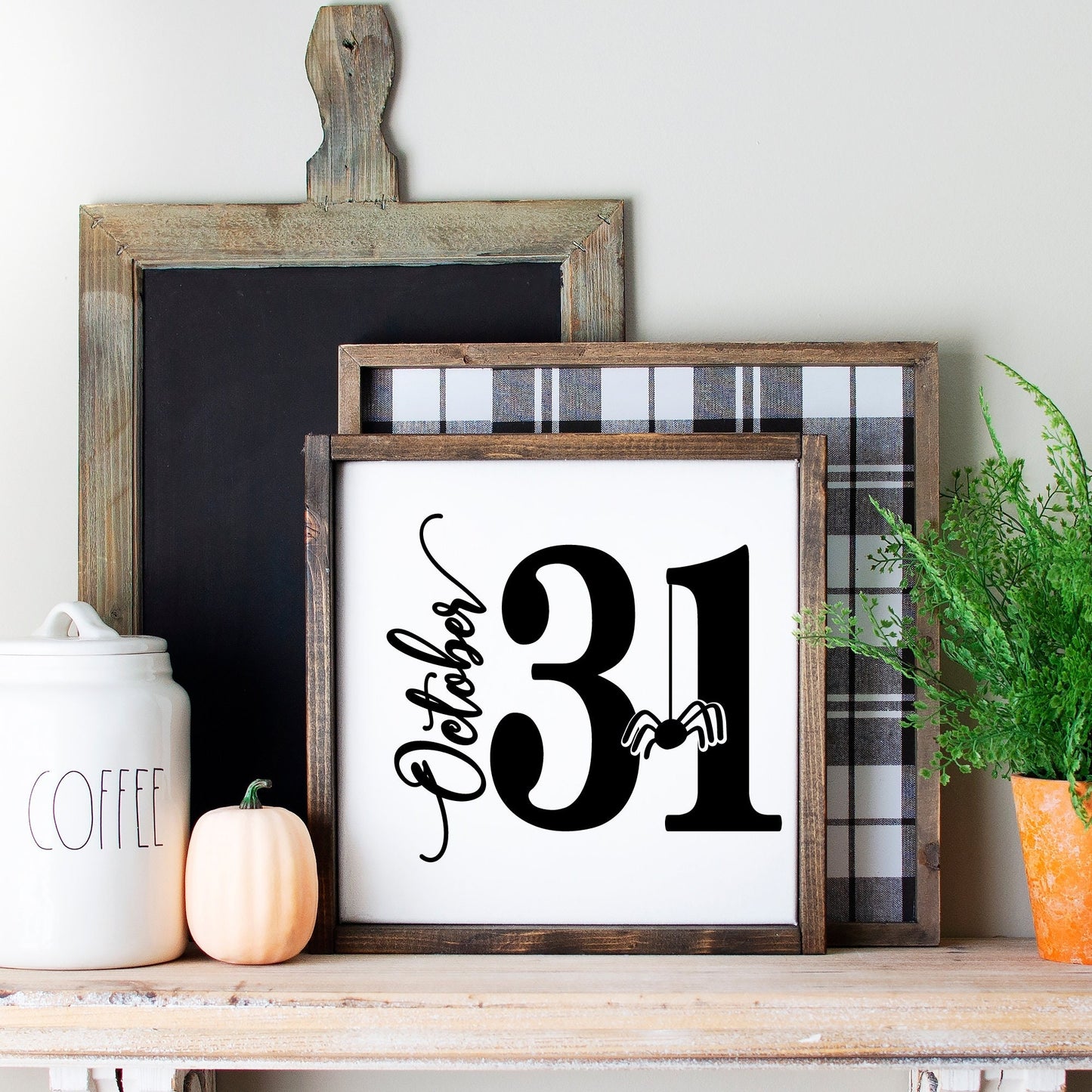 Halloween Spider Chalkboard Decal • October 31st DIY Decor