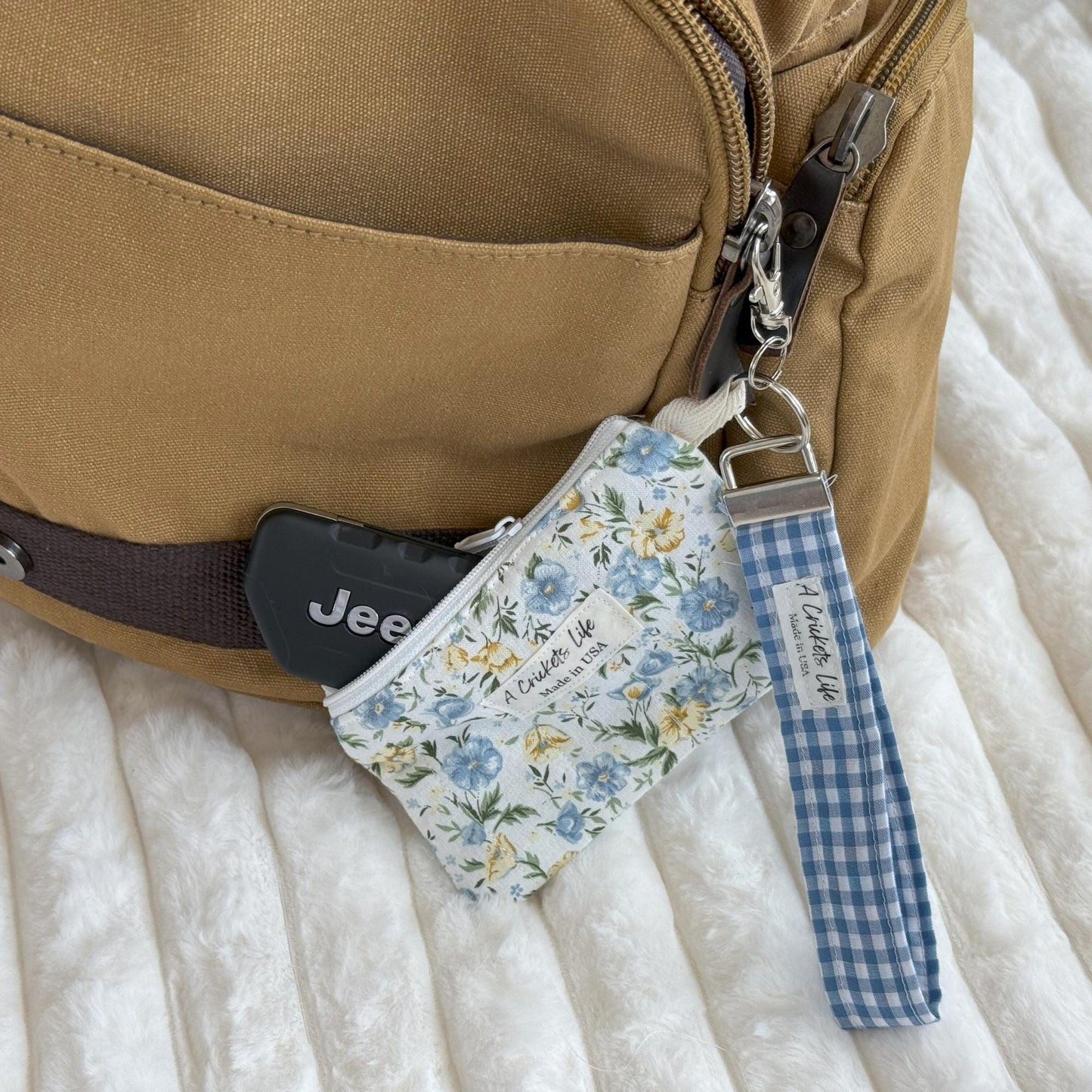 Handmade Quilted Keychain Wallet, Floral Zipper Coin Purse